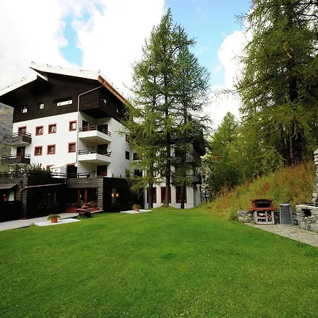 Ski, Stay, And Savour Aosta Valley Апартаменты