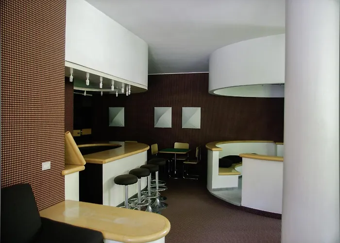 Ski, Stay, And Savour Aosta Valley Апартаменти *